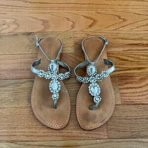 Mystique Silver Leather Rhinestone Crystal Jeweled Thong Flat Sandals Size 11